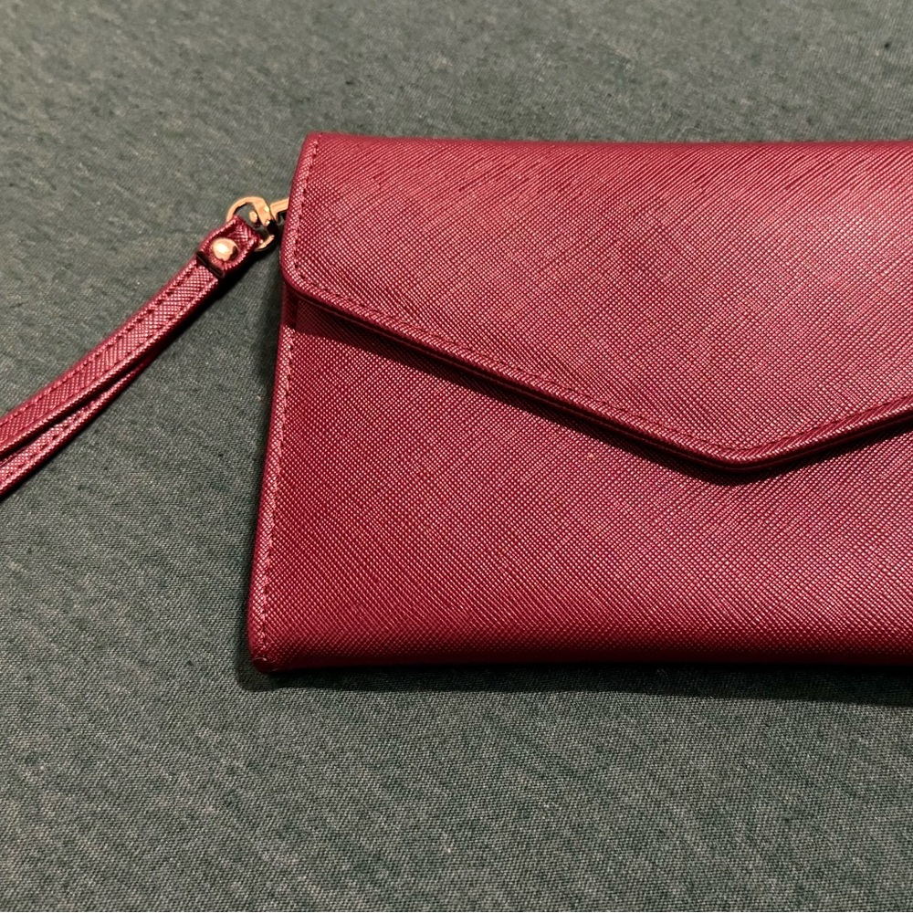 Burgundy Wristlet Clutch for travel